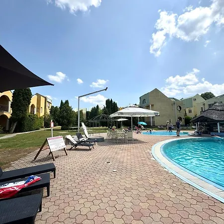 Plazs Apartmán *